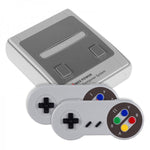 Mini consola retro tipo sega con 557 juegos incluidos con controles inalambricos