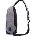 Mini mochila antirrobo impermeable con puerto de carga USB